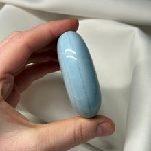 Load image into Gallery viewer, Blue Opal Palm A