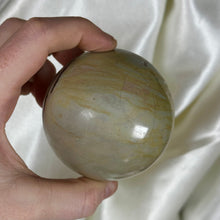 Load image into Gallery viewer, 1lb Dendritic Jasper Sphere