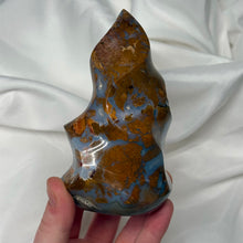 Load image into Gallery viewer, Brecciated Sea Jasper Flame (1lb2oz)