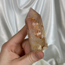 Load image into Gallery viewer, Flower Agate Tower C