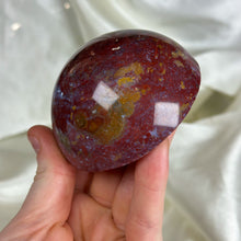 Load image into Gallery viewer, Sea Jasper Dome Carving