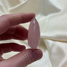 Load image into Gallery viewer, Gemmy Star Rose Quartz Drilled Teardrop Carving C