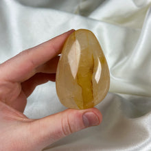 Load image into Gallery viewer, Golden Healer Freeform C