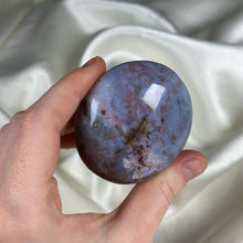 Load image into Gallery viewer, Lavender Sea Jasper Palmstone