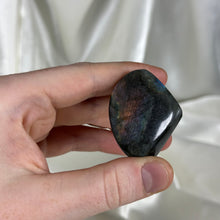 Load image into Gallery viewer, Fire and Ice Sunrise Labradorite Freeform