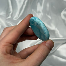 Load image into Gallery viewer, High Quality Larimar Palmstone A
