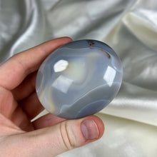 Load image into Gallery viewer, Chunky Orca Agate Palmstone