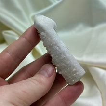 Load image into Gallery viewer, Inner Mongolian Quartz Point E