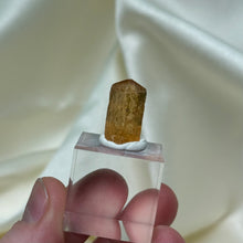 Load image into Gallery viewer, Beautiful Terminated Imperial Topaz Crystal B