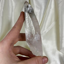 Load image into Gallery viewer, Black Phantom Lemurian B