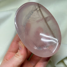 Load image into Gallery viewer, Star Rose Quaryz Bowl with Smoky Quartz Streak