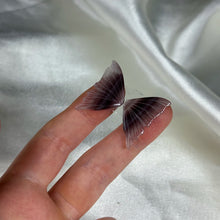 Load image into Gallery viewer, Lithium Quartz Butterfly Wing Pair Carving B