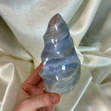 Load image into Gallery viewer, Orby Sea Jasper Flame (1lb10oz)