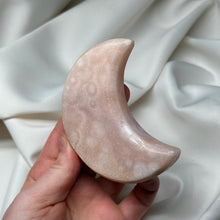 Load image into Gallery viewer, Pink Amethyst Moon Carving