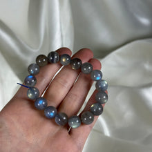 Load image into Gallery viewer, Ultra Flashy Labradorite Bracelet C