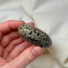 Load image into Gallery viewer, Kabamby Ocean Jasper Palmstone G