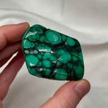 Load image into Gallery viewer, Funky Malachite Freeform