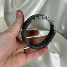 Load image into Gallery viewer, Blue Flash Labradorite Beaded Stretch Bangle
