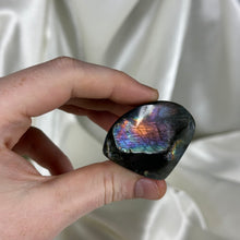 Load image into Gallery viewer, Fire and Ice Sunrise Labradorite Freeform
