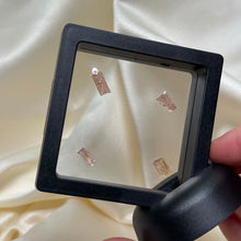 Load image into Gallery viewer, 4pc Natural Pinky-Peach Topaz Crystals in Case A