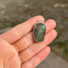 Load image into Gallery viewer, “Death’s Chain” Sterling Silver Labradorite Necklace