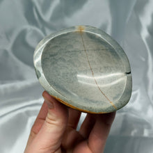 Load image into Gallery viewer, Polychrome Jasper Bowl