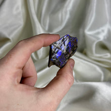 Load image into Gallery viewer, Indigo-Purple Gem Ammolite Slab
