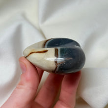 Load image into Gallery viewer, Polychrome Jasper Heart Bowl A