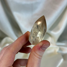 Load image into Gallery viewer, Mini Champagne Citrine Flame
