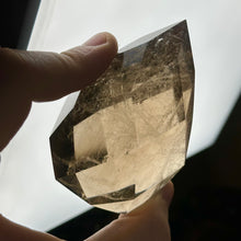 Load image into Gallery viewer, Faceted Smoky Quartz Flame