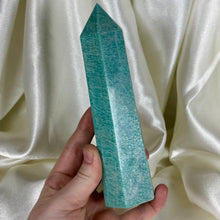 Load image into Gallery viewer, XL Flashy Amazonite Tower