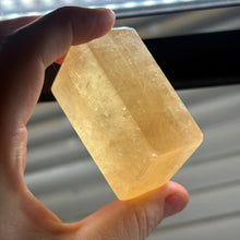 Load image into Gallery viewer, Honey Calcite Freeform F