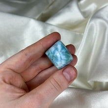 Load image into Gallery viewer, Larimar Tower E