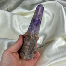 Load image into Gallery viewer, Amethyst x Agate Tower (6.3oz - imperfect)
