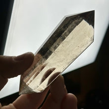 Load image into Gallery viewer, Smoky Quartz Vogel C