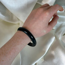 Load image into Gallery viewer, Guatemalan Jade Bangle A (58mm inner diameter)