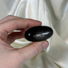 Load image into Gallery viewer, Hypersthene Shiva Carving