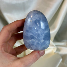 Load image into Gallery viewer, Blue Calcite Freeform B (9.5oz)