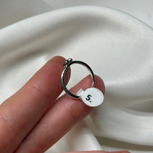 Load image into Gallery viewer, Size 5 Sterling Silver Meteorite Star Carving Ring