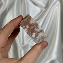 Load image into Gallery viewer, Flower Agate Pedestal Carving I