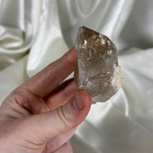 Load image into Gallery viewer, Unpolished 4oz Citrine Point