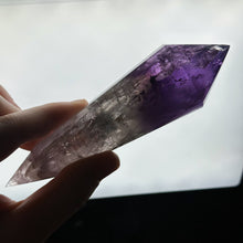 Load image into Gallery viewer, A-Grade Amethyst Vogel Carving