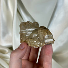 Load image into Gallery viewer, Lodolite Cluster D