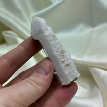 Load image into Gallery viewer, Inner Mongolian Quartz Point E