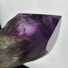 Load image into Gallery viewer, 1lb2oz Top-Polished Amethyst Root