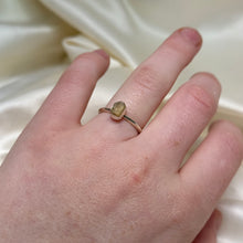 Load image into Gallery viewer, Sz 7 Sterling Silver Libyan Desert Glass Ring B