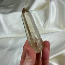 Load image into Gallery viewer, High Clarity Citrine Tower