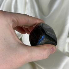 Load image into Gallery viewer, Rainbow Fire Labradorite Freeform