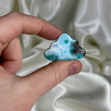 Load image into Gallery viewer, Larimar Cloud C