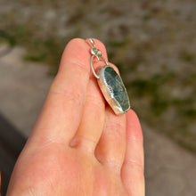 Load image into Gallery viewer, “Snake Bite” Sterling Silver Labradorite Necklace